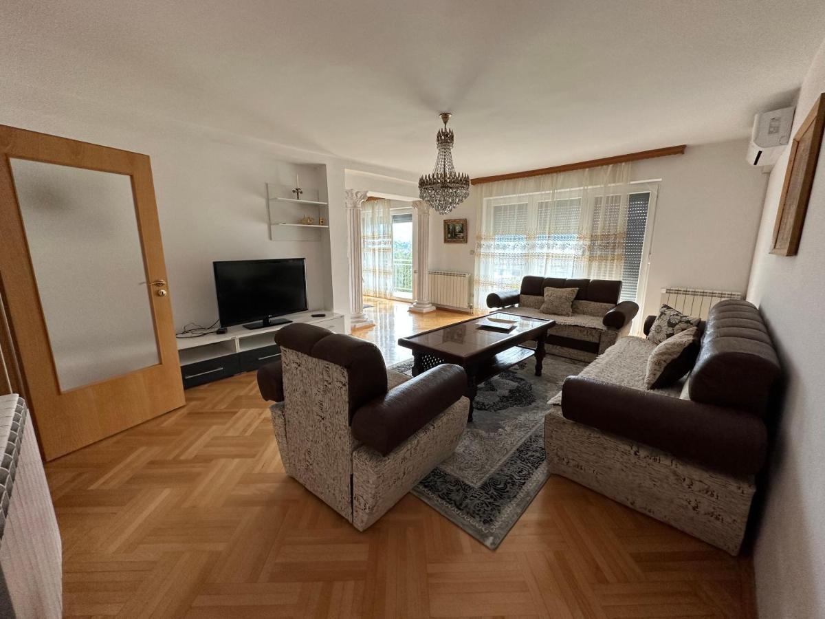 Apartments In Villa Sabb For Rent Sarajewo Zewnętrze zdjęcie